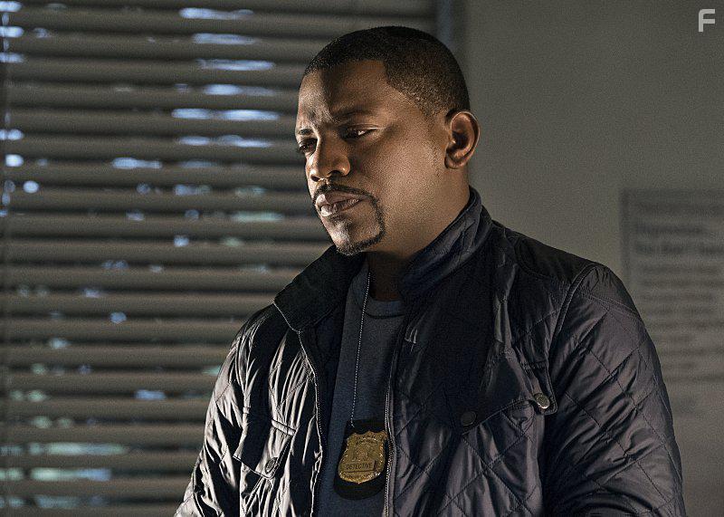 Mekhi Phifer in Frequency (2016)
