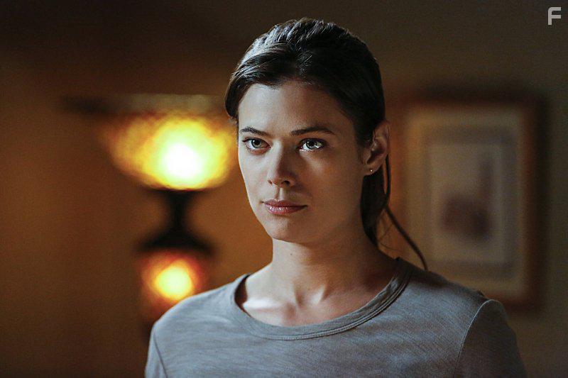 Peyton List in Frequency (2016)