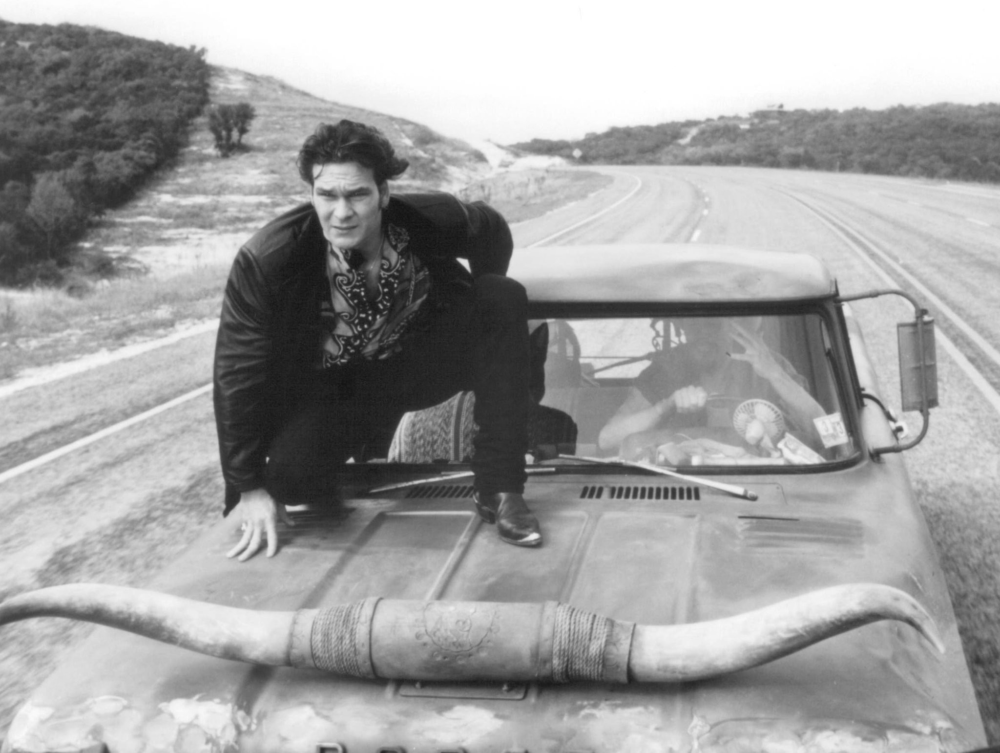 Patrick Swayze in Отчаянный папа (1993)