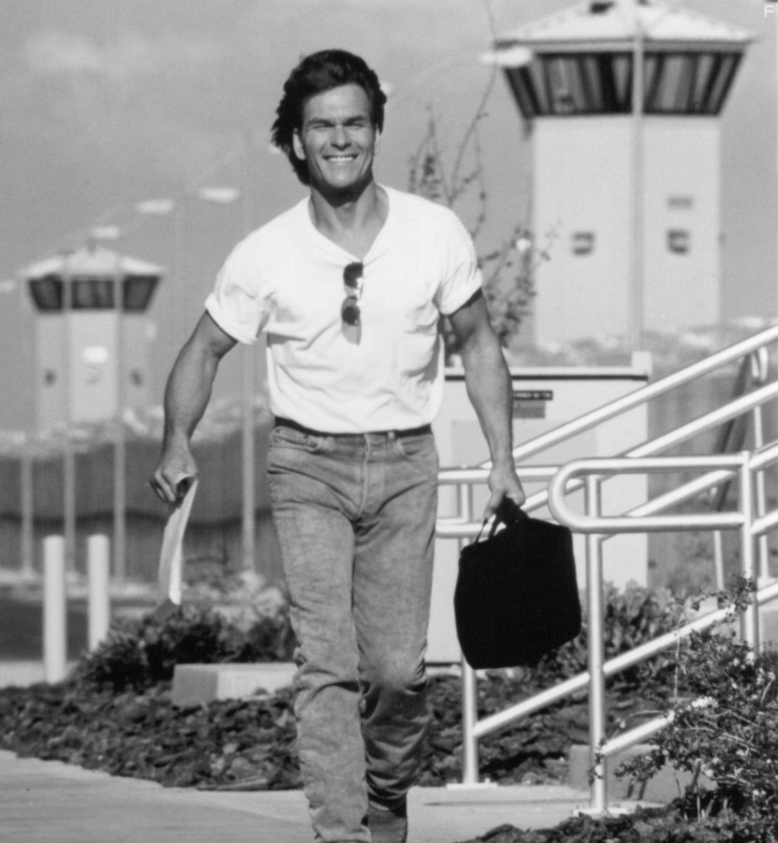 Patrick Swayze in Отчаянный папа (1993)