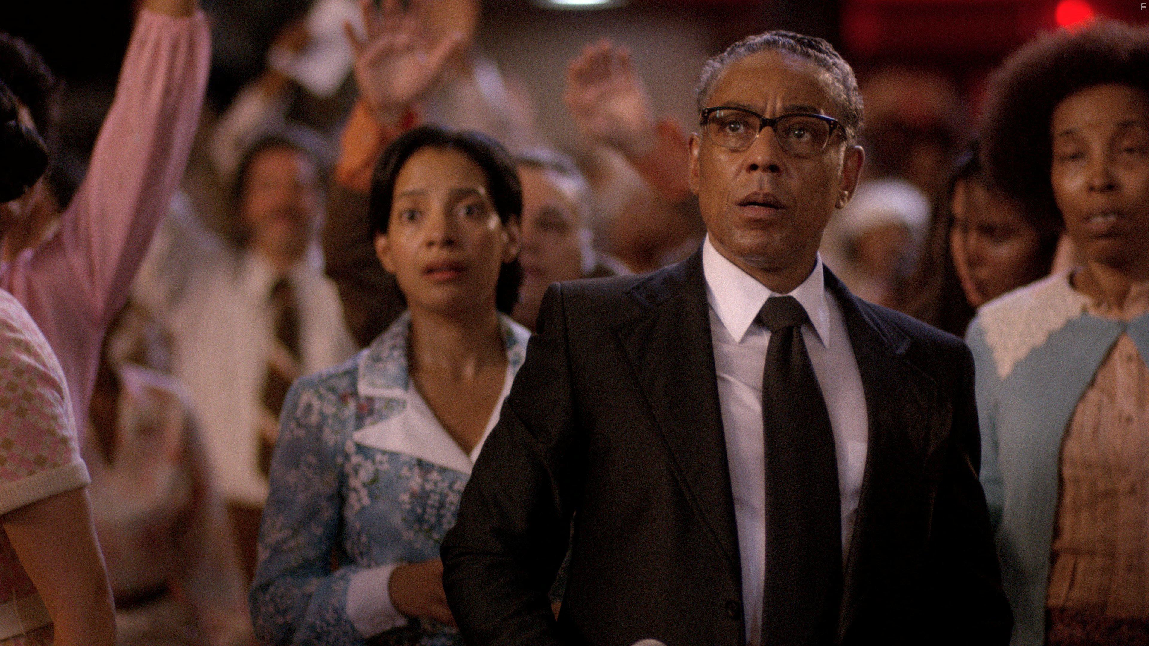 Giancarlo Esposito and Zabryna Guevara in The Get Down (2016)