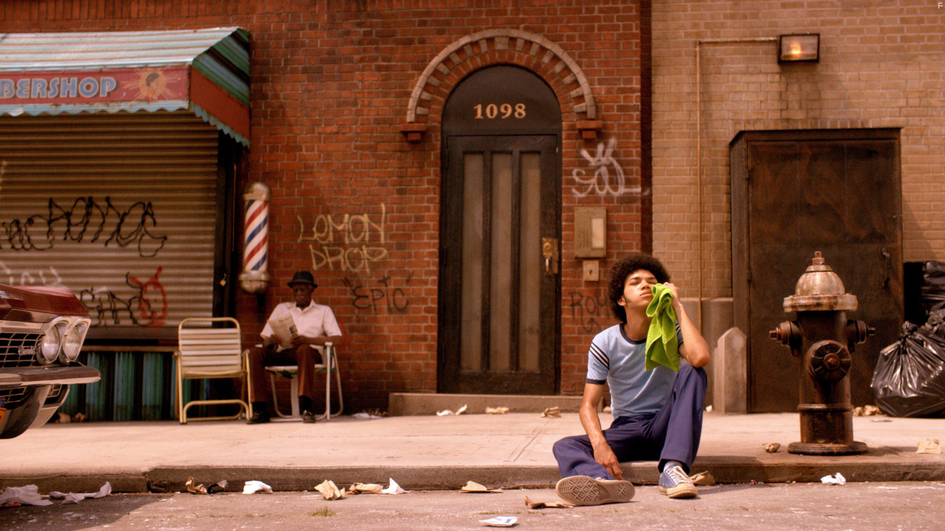 Justice Smith in The Get Down (2016)