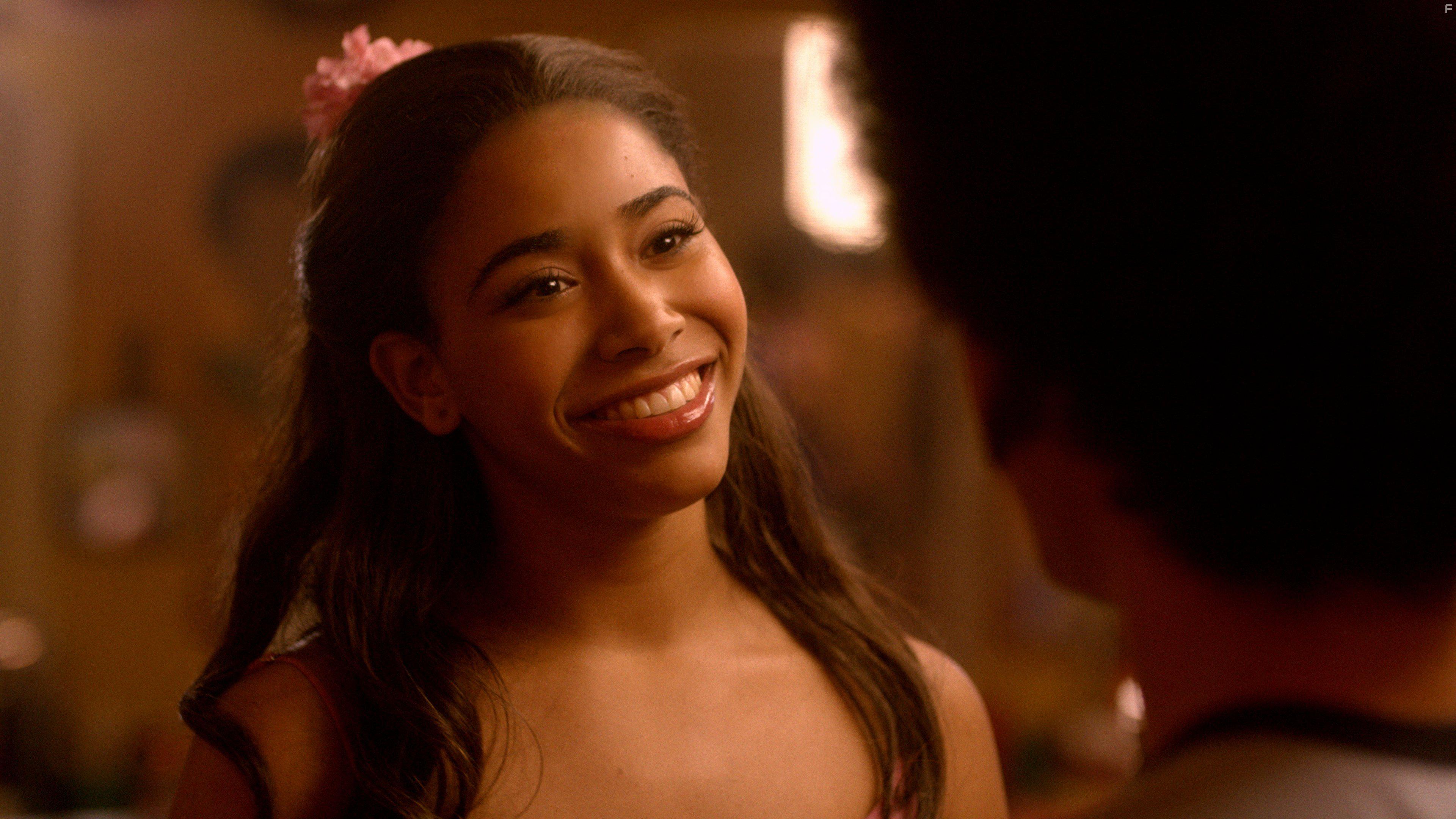 Herizen F. Guardiola in The Get Down (2016)