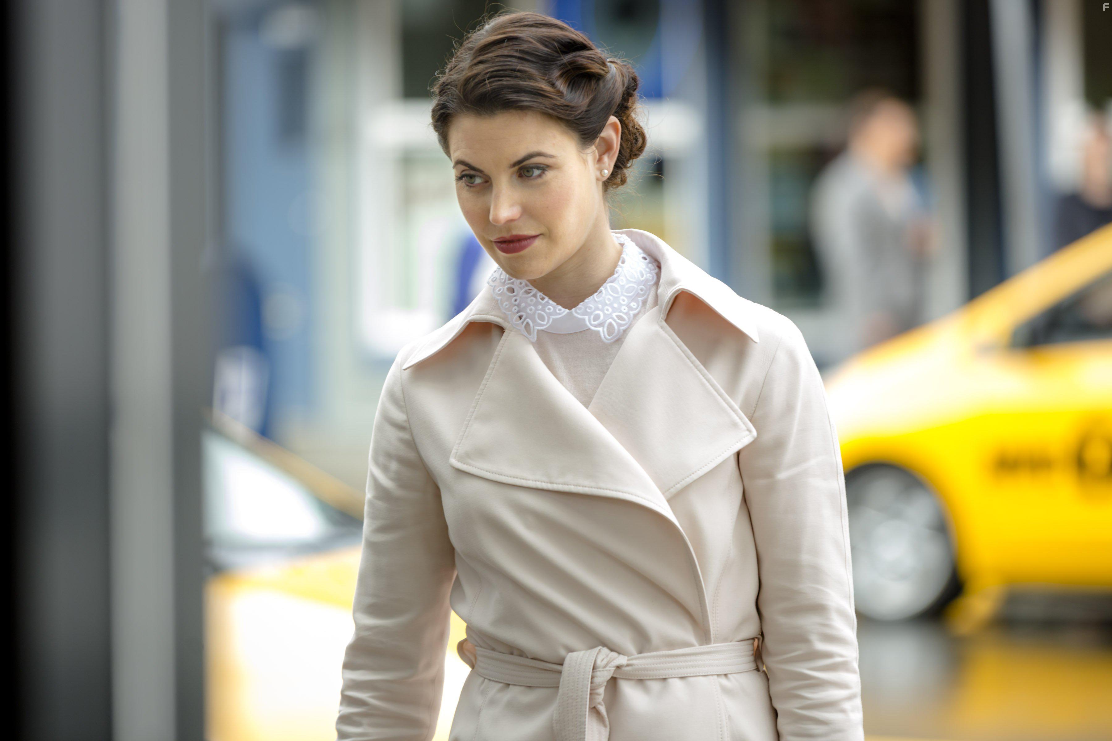 Meghan Ory in Chesapeake Shores (2016)