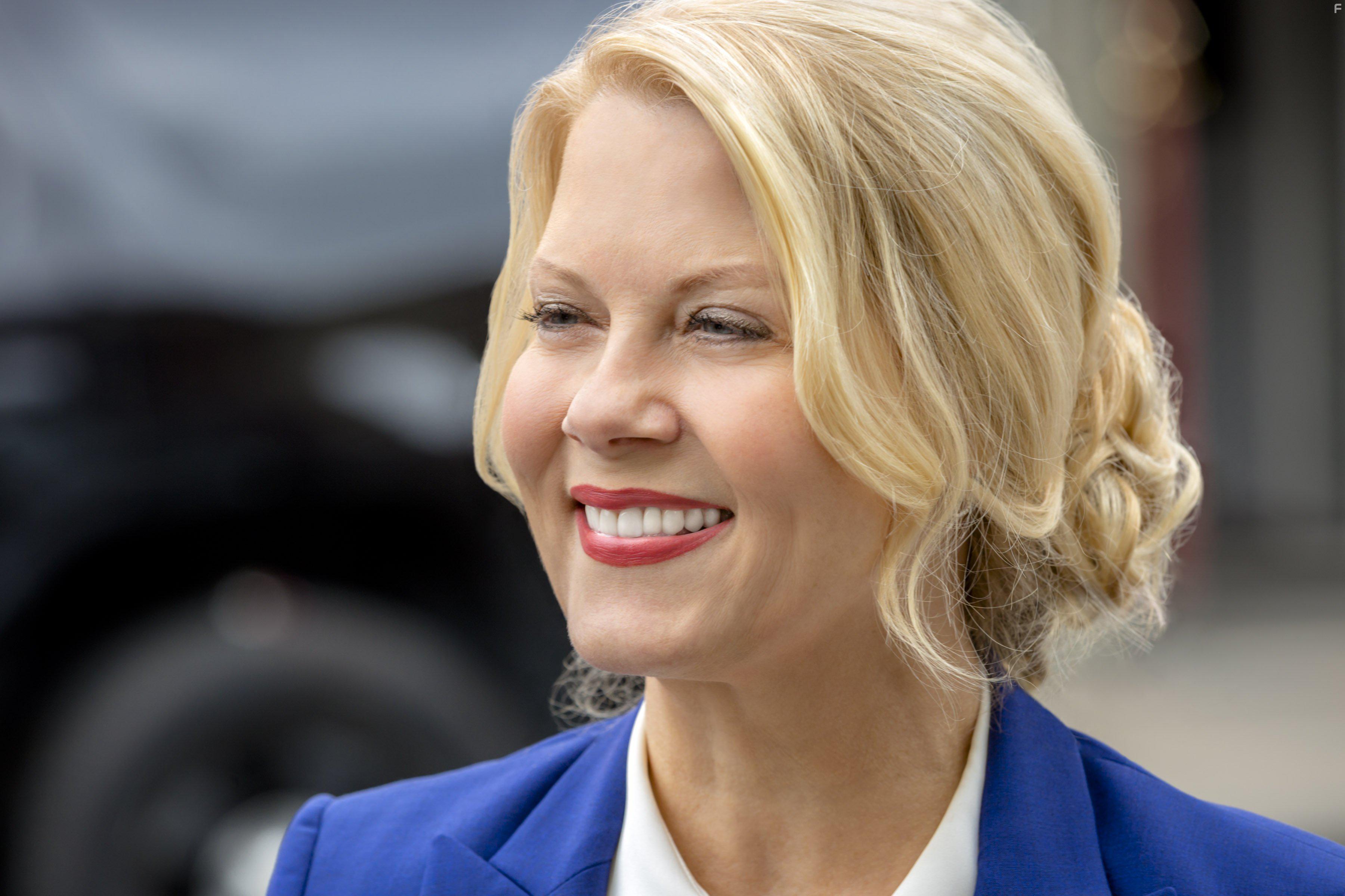 Barbara Niven in Chesapeake Shores (2016)