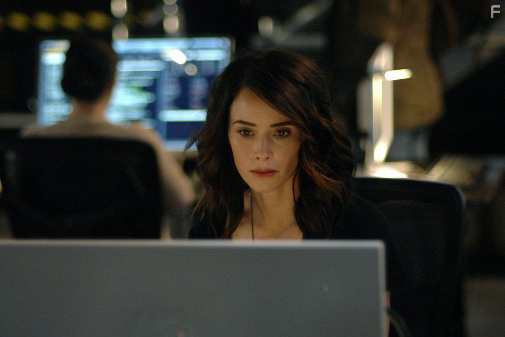 Abigail Spencer in Timeless (2016)