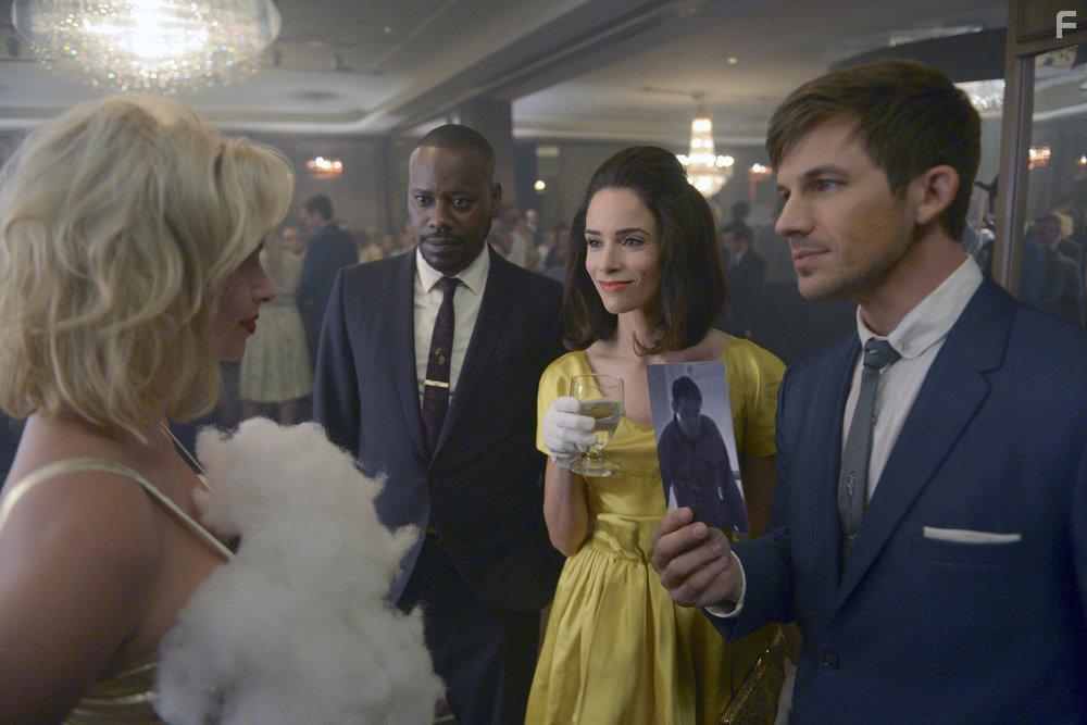 Malcolm Barrett, Abigail Spencer, and Matt Lanter in Timeless (2016)