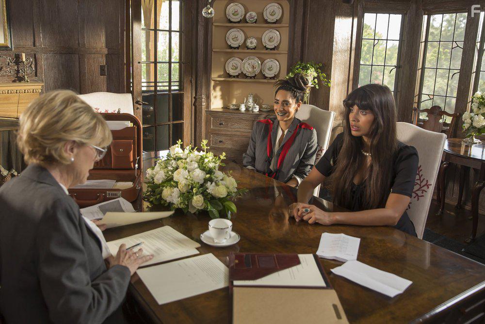 Lynnette Gaza, Rebecca Hazlewood, and Jameela Jamil in The Good Place (2016)
