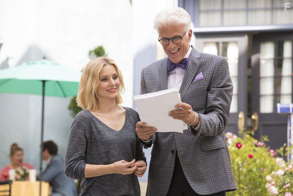 Ted Danson and Kristen Bell in The Good Place (2016)