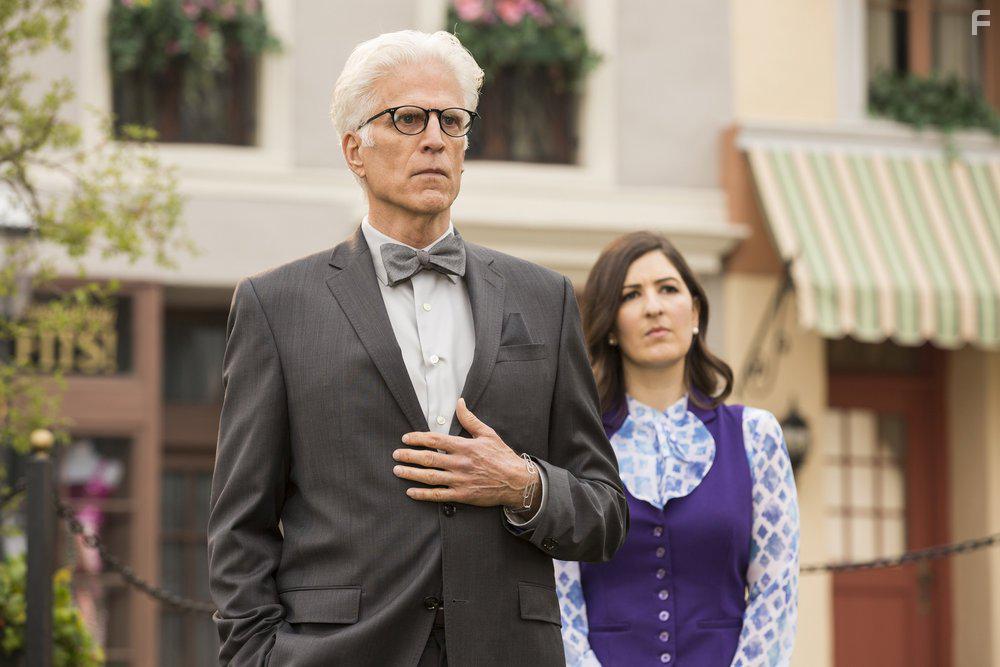 Ted Danson and D'Arcy Carden in The Good Place (2016)