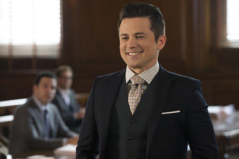 Freddy Rodrguez in Bull (2016)