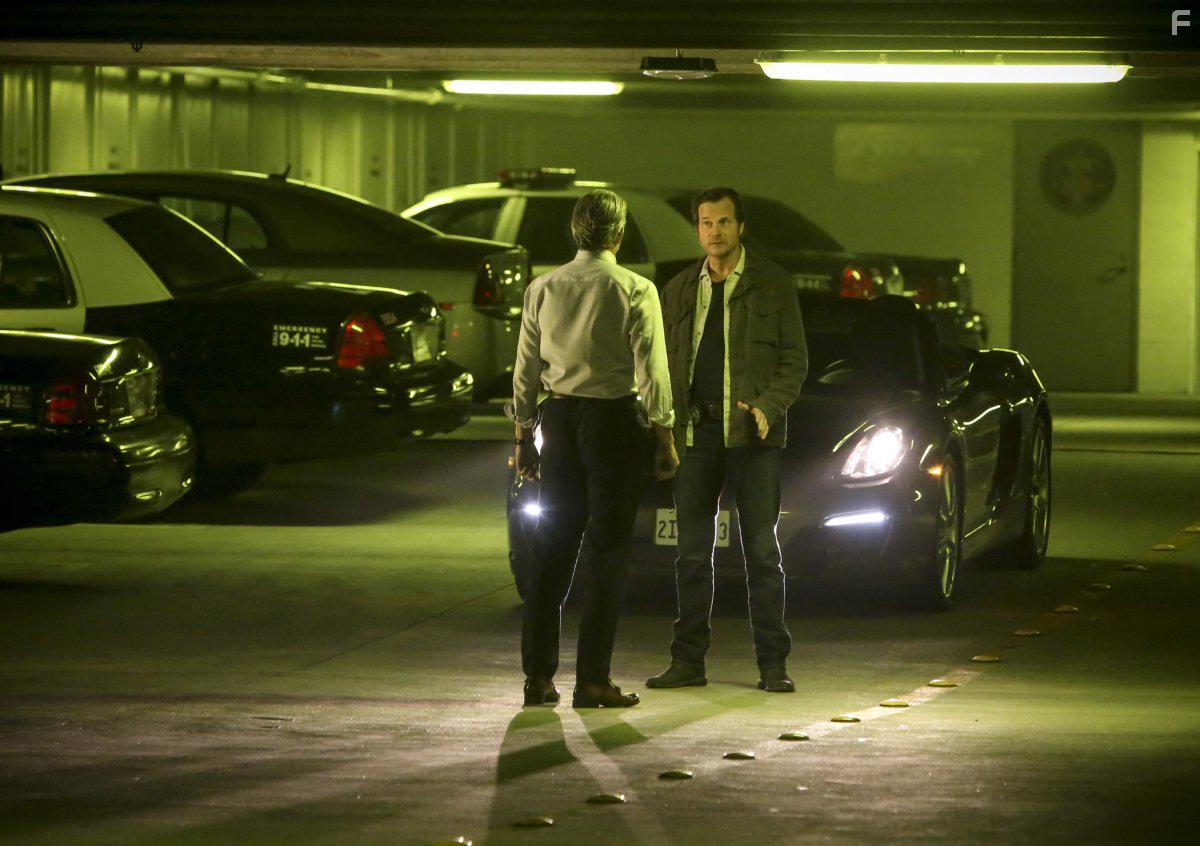 Bill Paxton in Training Day (2017)