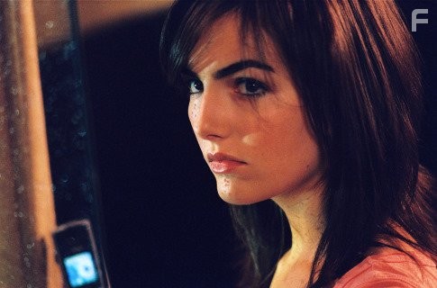 Camilla Belle in Когда звонит незнакомец (2006)