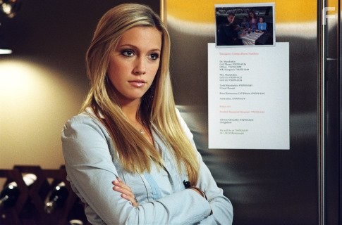 Katie Cassidy in Когда звонит незнакомец (2006)