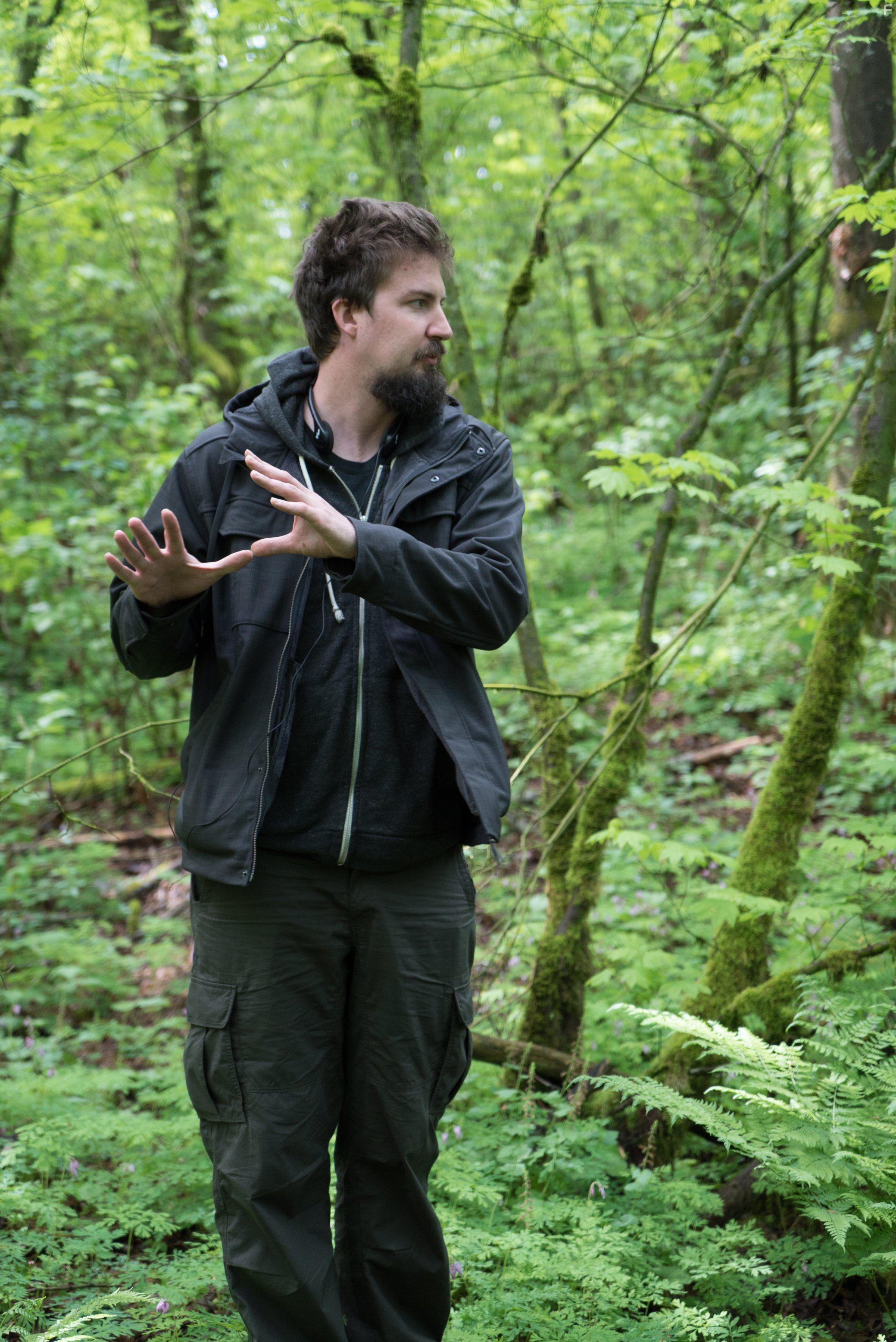 Adam Wingard in Blair Witch (2016)