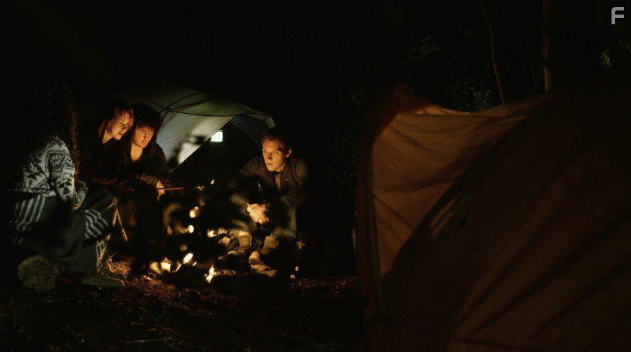 Wes Robinson, Valorie Curry, Corbin Reid, and James Allen McCune in Blair Witch (2016)