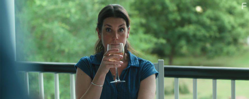 Melanie Lynskey in The Intervention (2016)