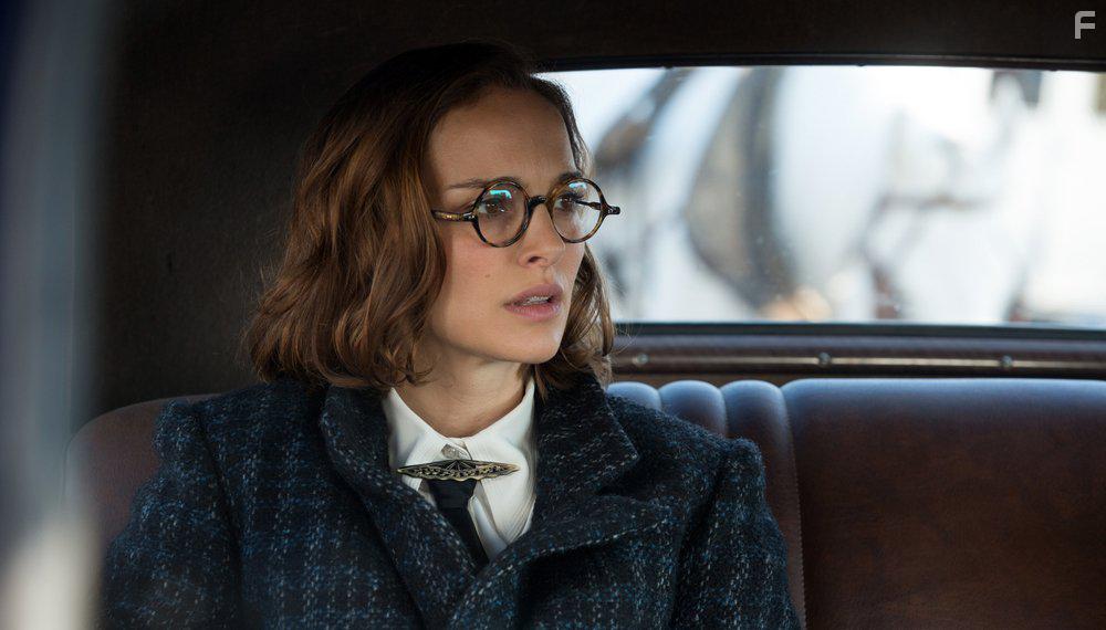 Natalie Portman in Planetarium (2016)