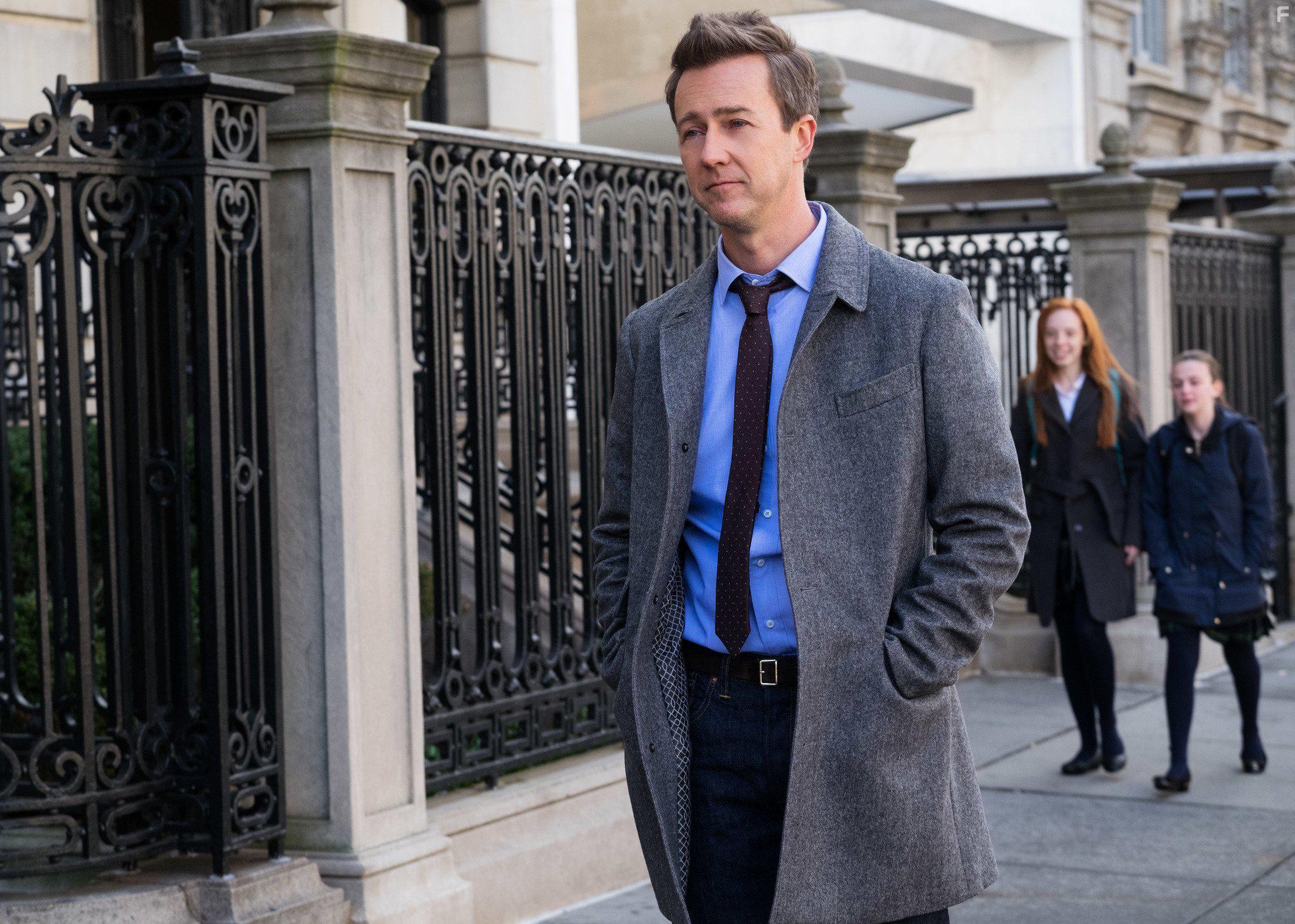 Edward Norton in Collateral Beauty (2016)