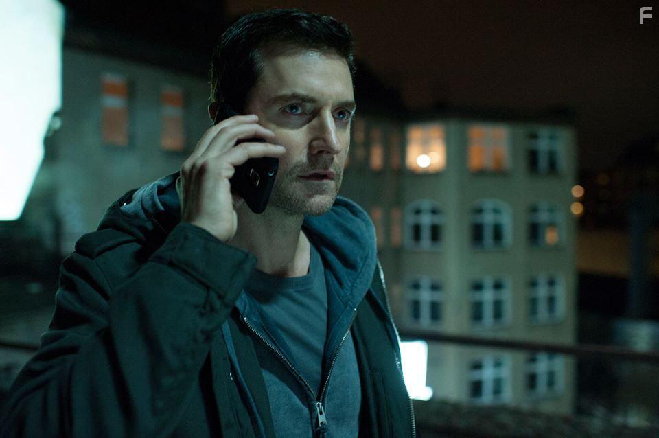Richard Armitage in Berlin Station (2016)