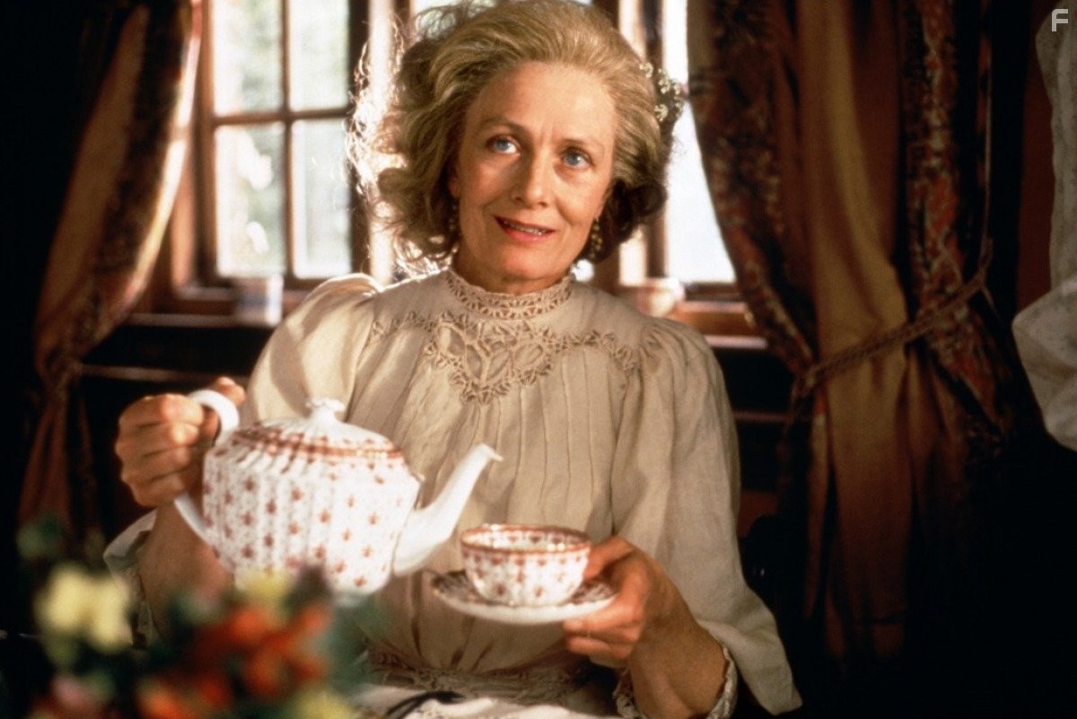 Vanessa Redgrave in Усадьба Хауардс-Энд (1992)