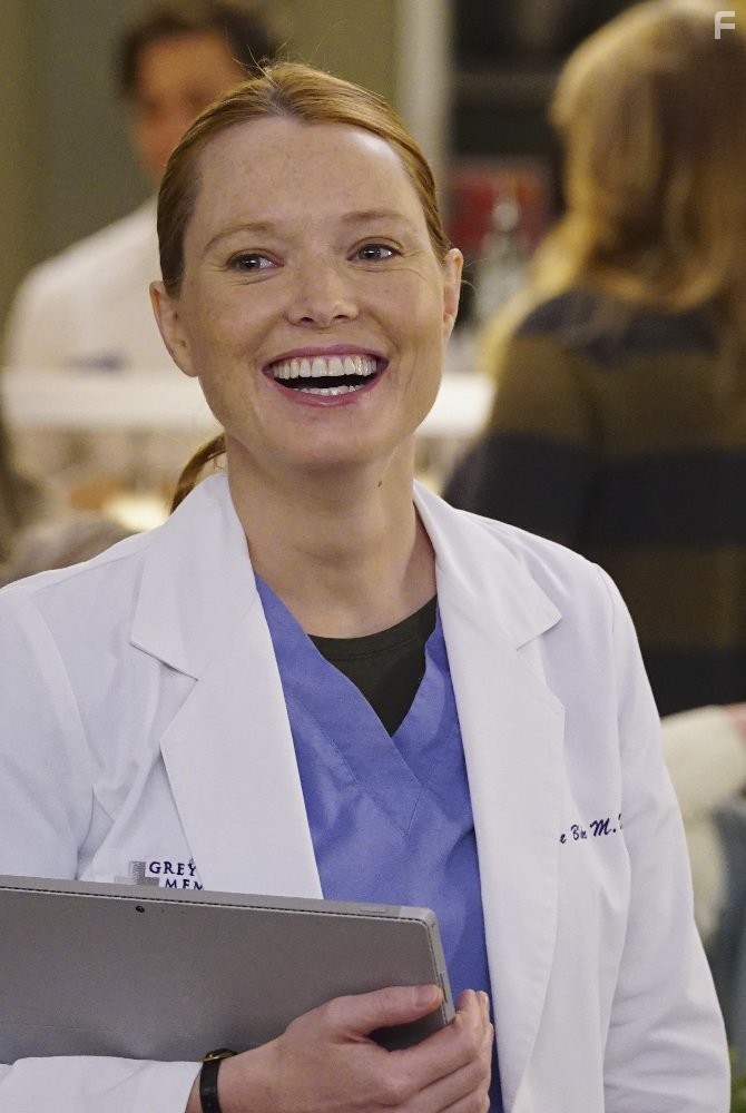 Samantha Sloyan in Анатомия страсти (2005)