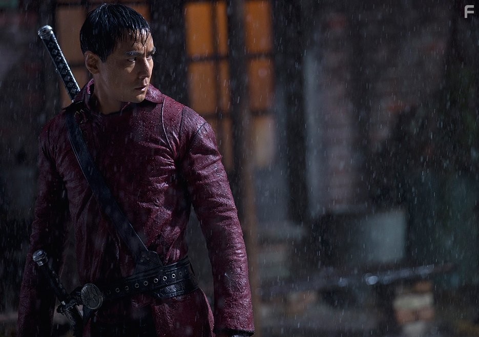 Daniel Wu in В пустыне смерти (2015)