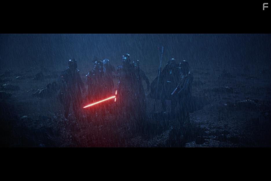 Adam Driver in Звёздные войны: Пробуждение Силы (2015)