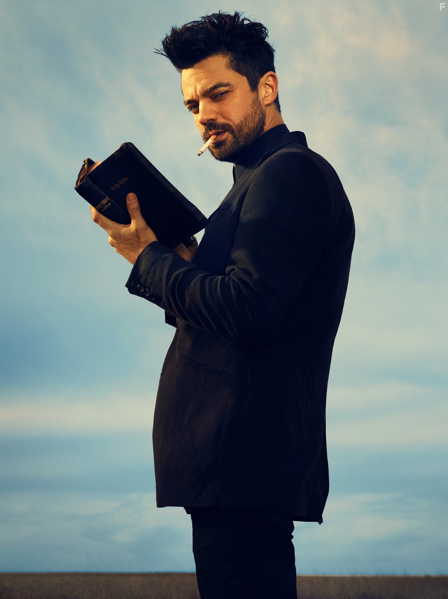Dominic Cooper in Проповедник (2016)