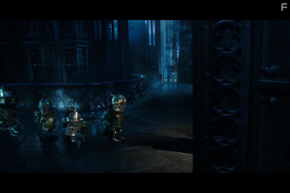 Alice Through the Looking Glass (2016)