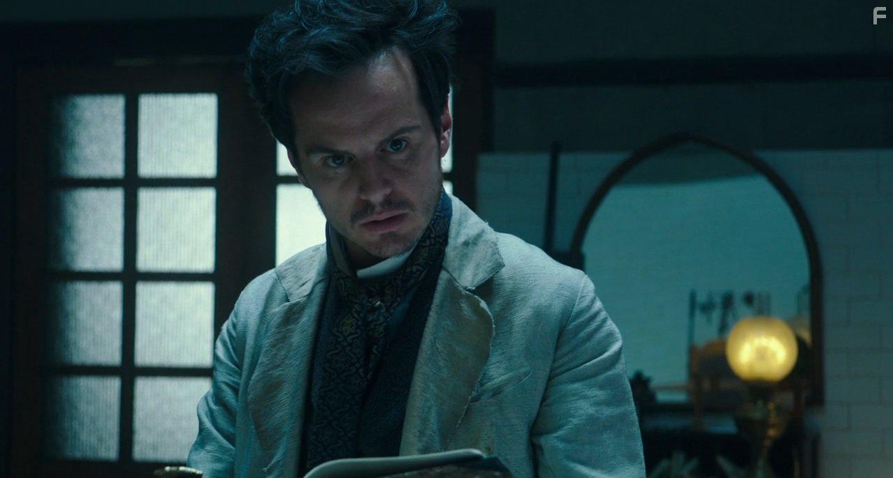 Andrew Scott in Alice Through the Looking Glass (2016)