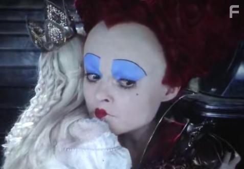 Helena Bonham Carter and Anne Hathaway in Alice Through the Looking Glass (2016)