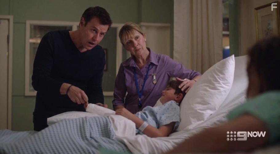 Lachlan Funke-Andrews, Lee Morgan, and Rodger Corser in Doctor Doctor: Ring of Fire (2019)