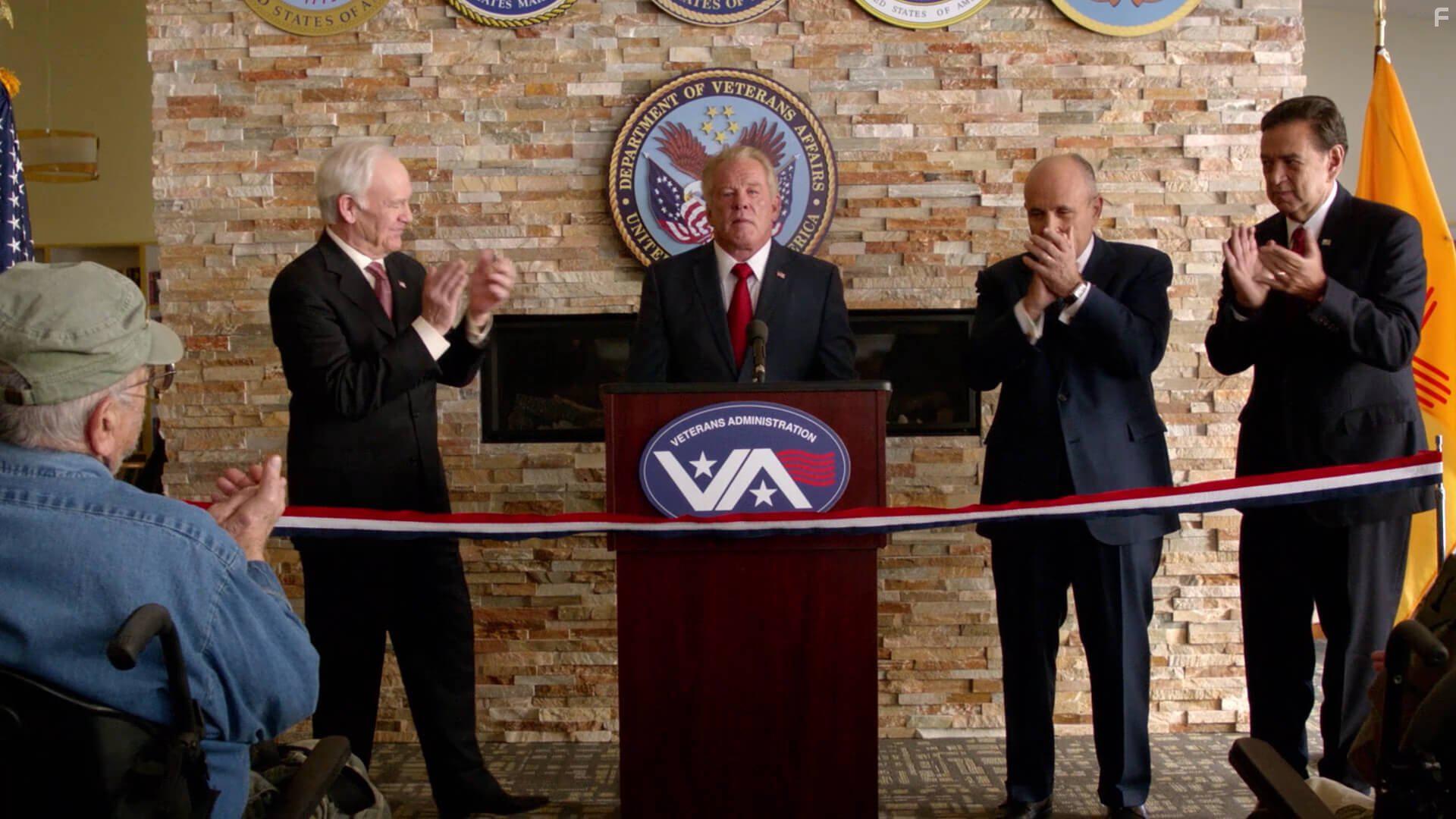 Nick Nolte, Rudy Giuliani, Robert Pine, and Bill Richardson in Graves (2016)