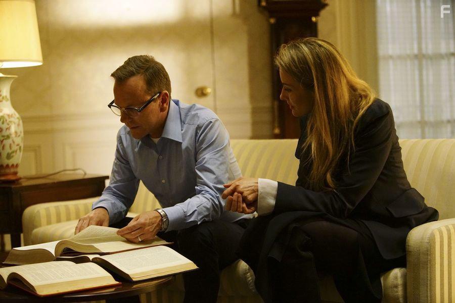 Kiefer Sutherland and Natascha McElhone in Designated Survivor (2016)