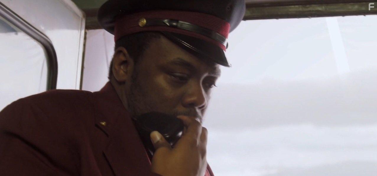 Andre Meadows in Sharknado 4: The 4th Awakens (2016)