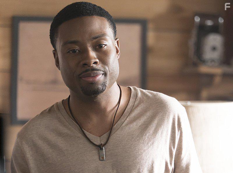 Justin Hires in MacGyver (2016)