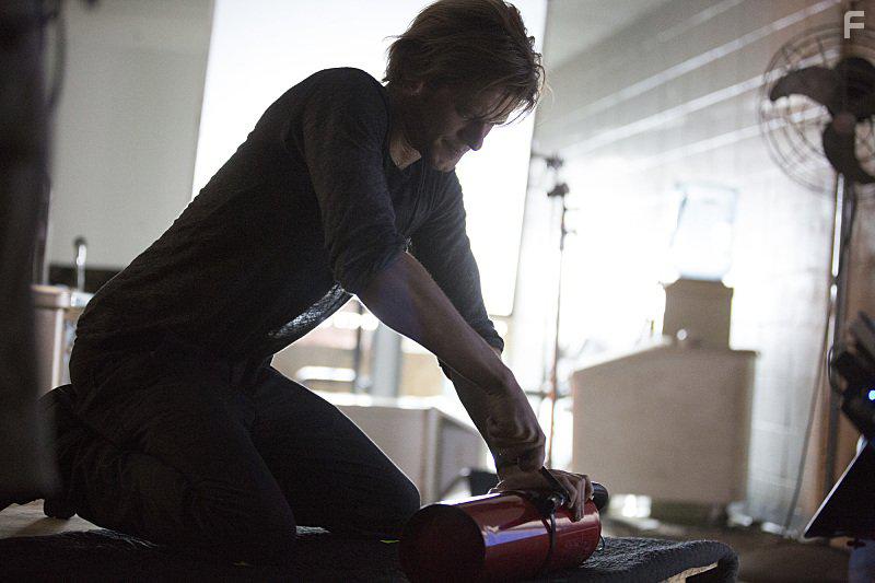 Lucas Till in MacGyver (2016)