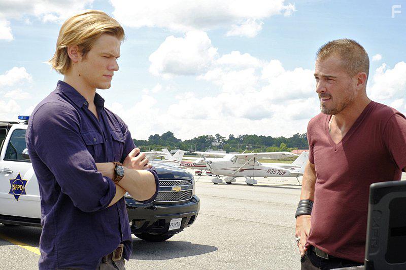 George Eads and Lucas Till in MacGyver (2016)