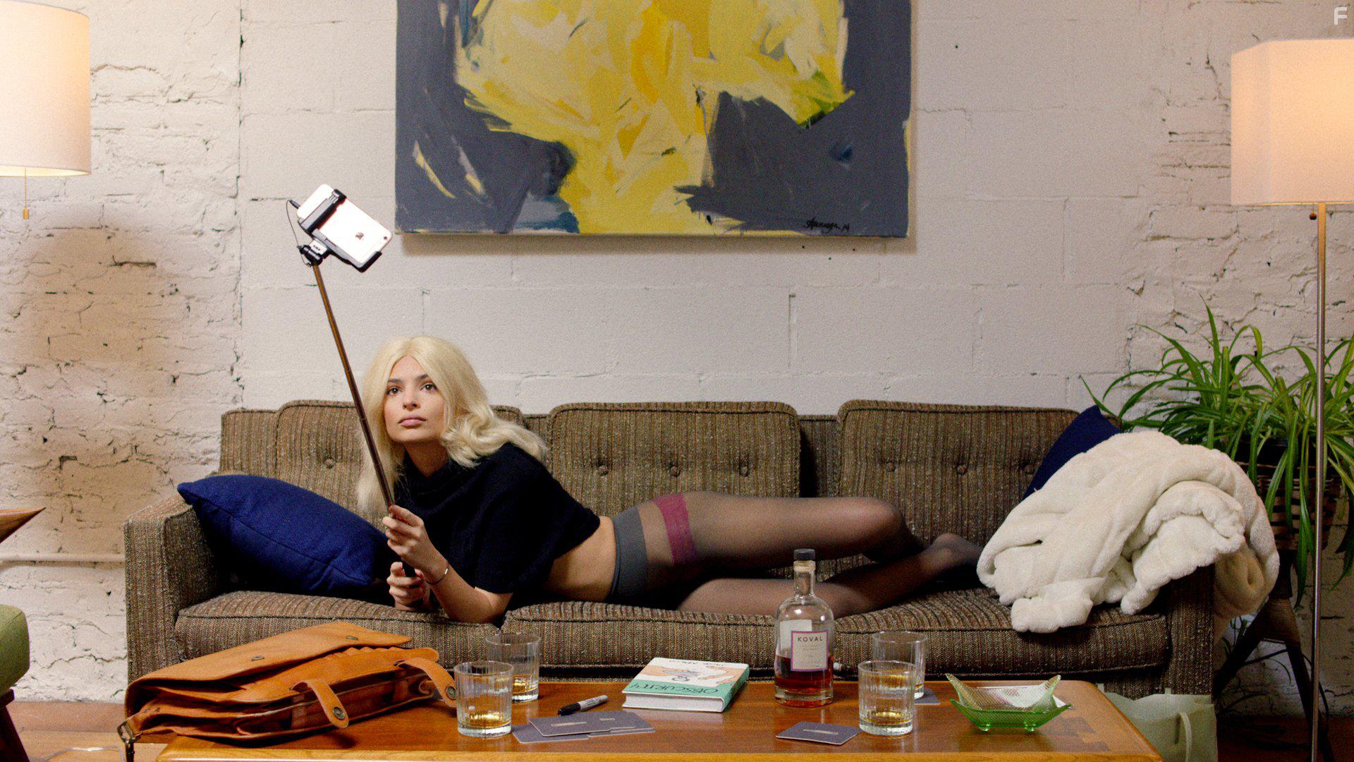 Emily Ratajkowski in Easy (2016)