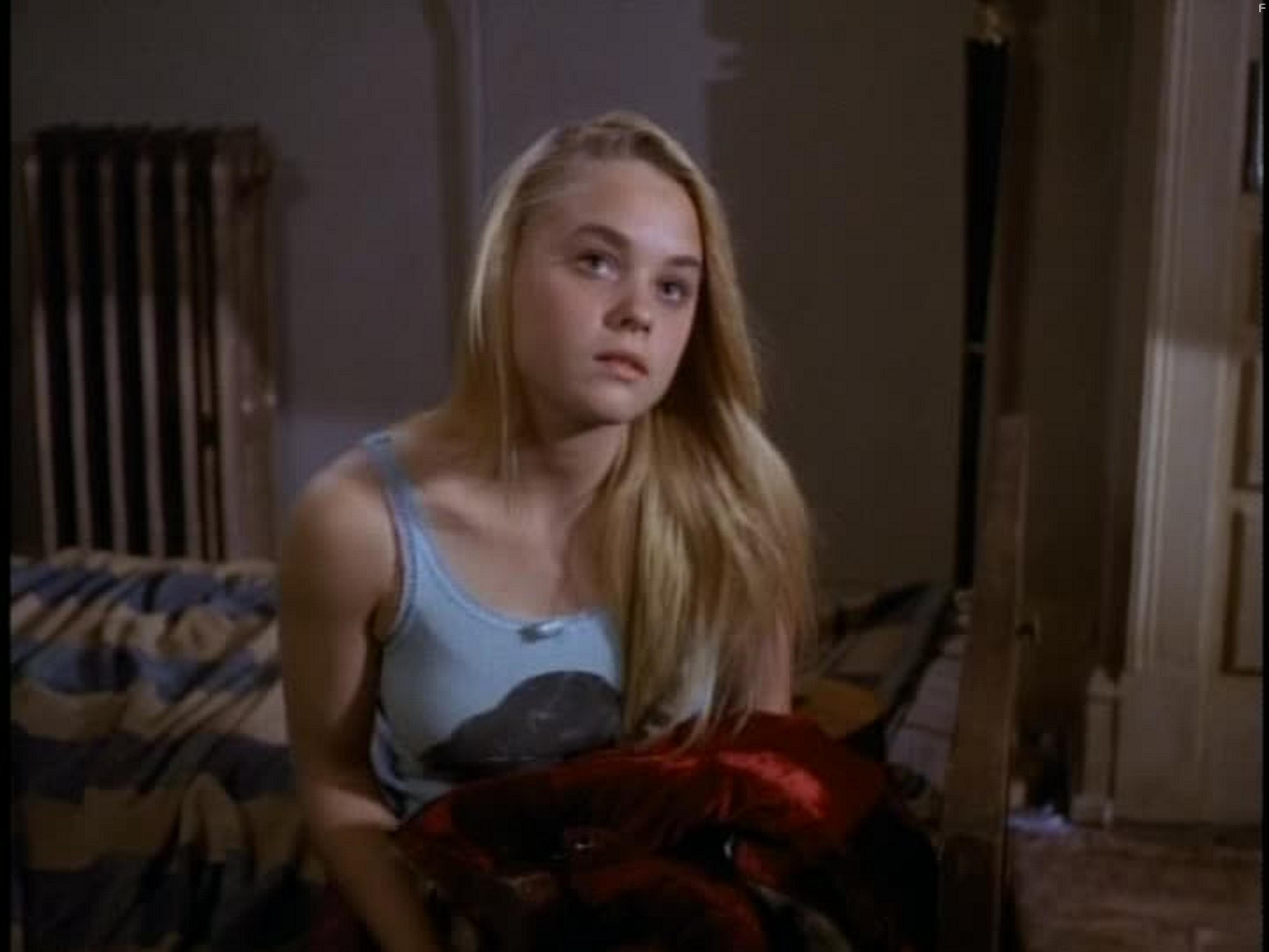 Tracey Kapisky in Американское сердце (1992)