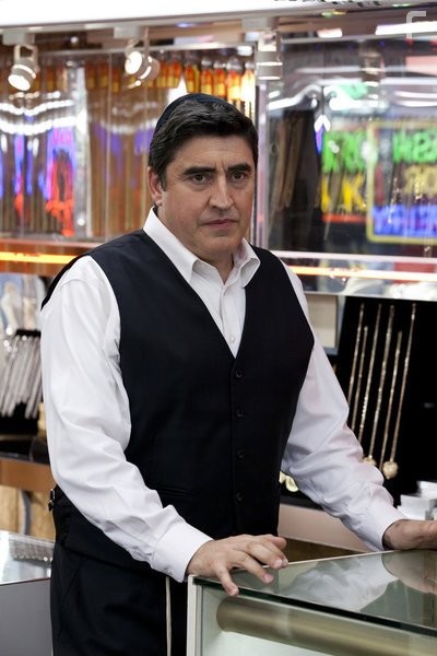 Alfred Molina in Закон и порядок: Лос-Анджелес (2010)