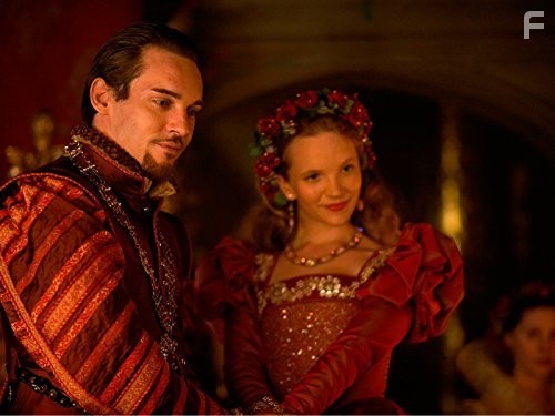 Jonathan Rhys Meyers and Tamzin Merchant in Тюдоры (2007)
