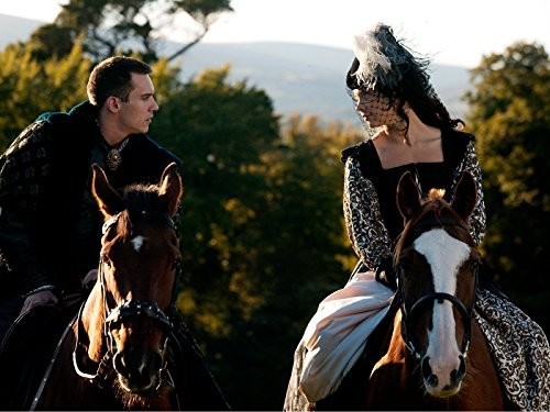 Jonathan Rhys Meyers and Natalie Dormer in Тюдоры (2007)