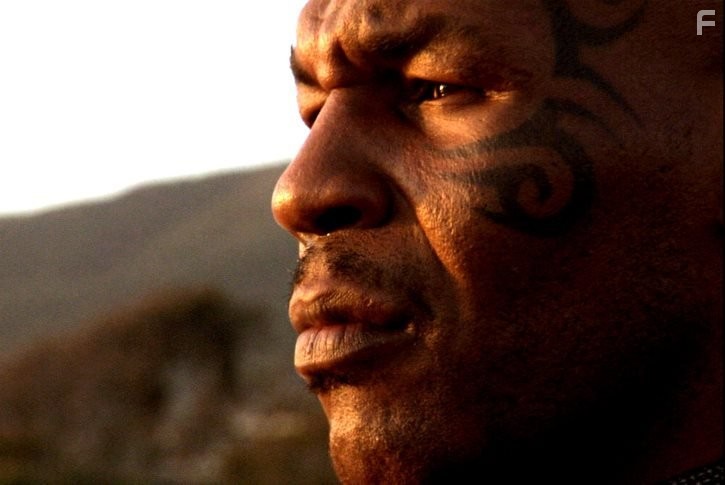 Mike Tyson in Тайсон (2008)