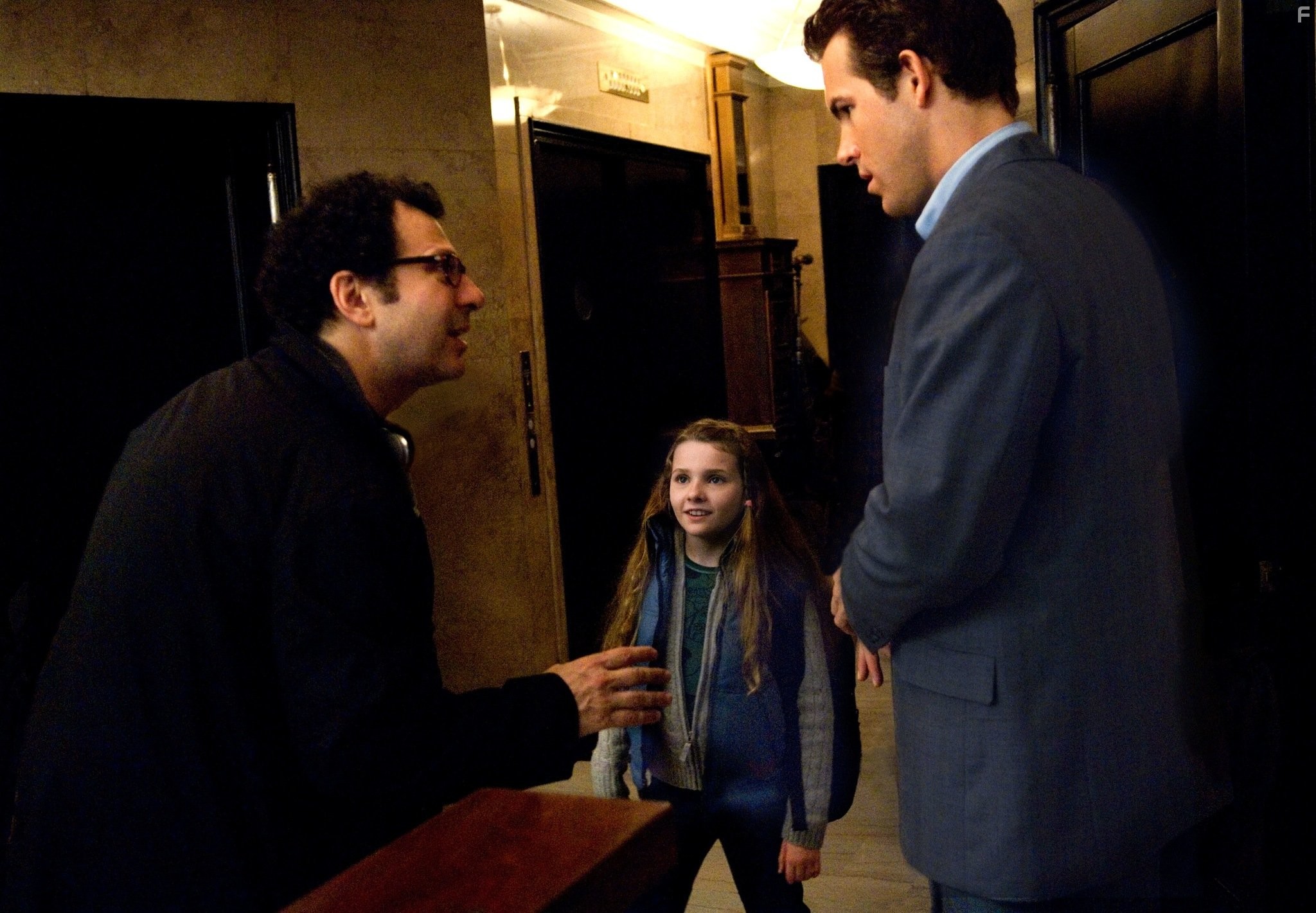 Ryan Reynolds, Adam Brooks, and Abigail Breslin in Да, возможно (2008)