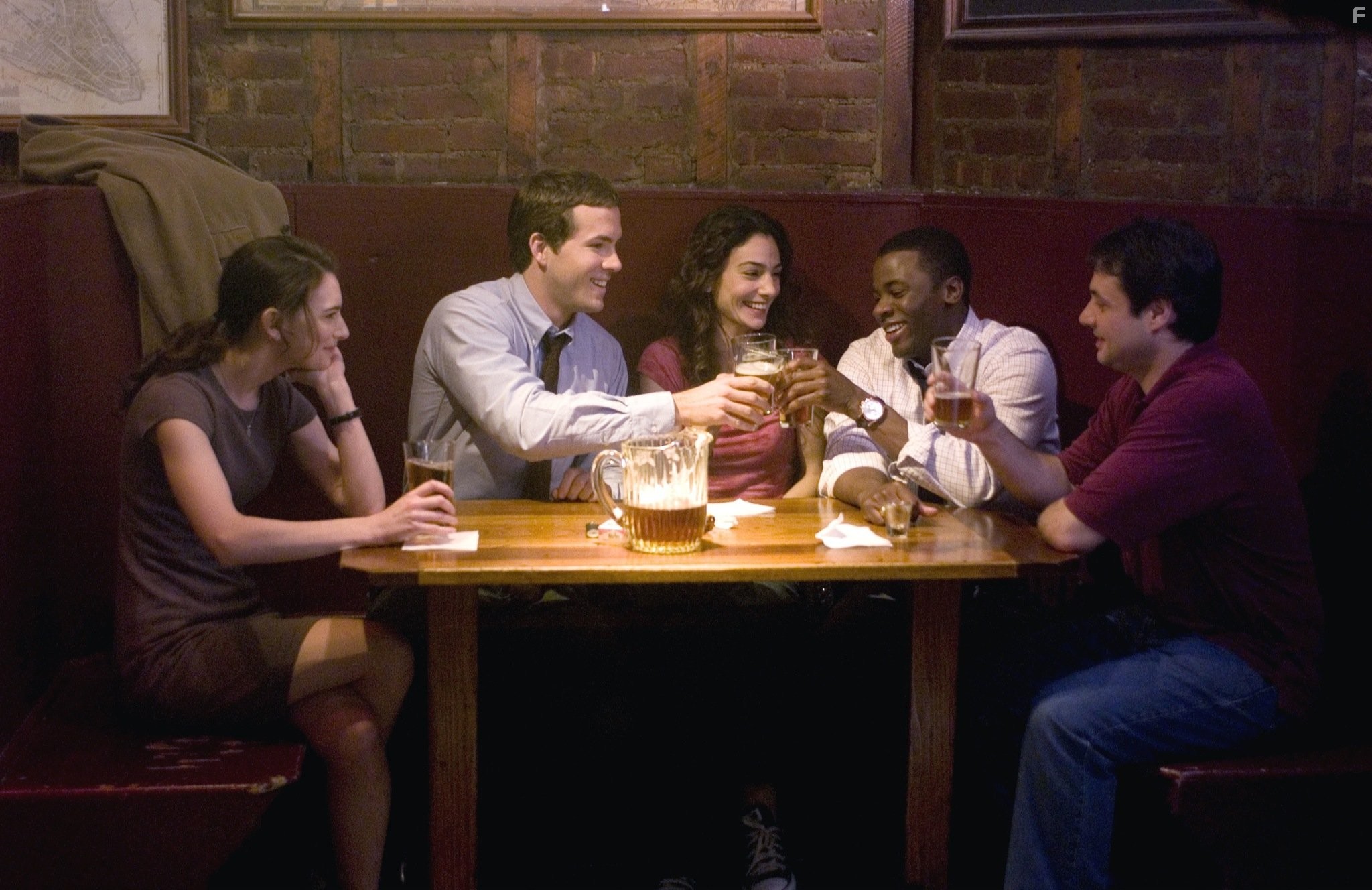 Ryan Reynolds and Derek Luke in Да, возможно (2008)