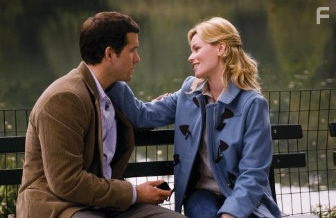 Ryan Reynolds and Elizabeth Banks in Да, возможно (2008)