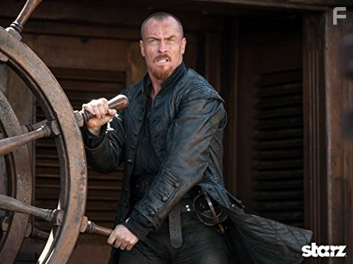 Toby Stephens in Чёрные Паруса (2014)