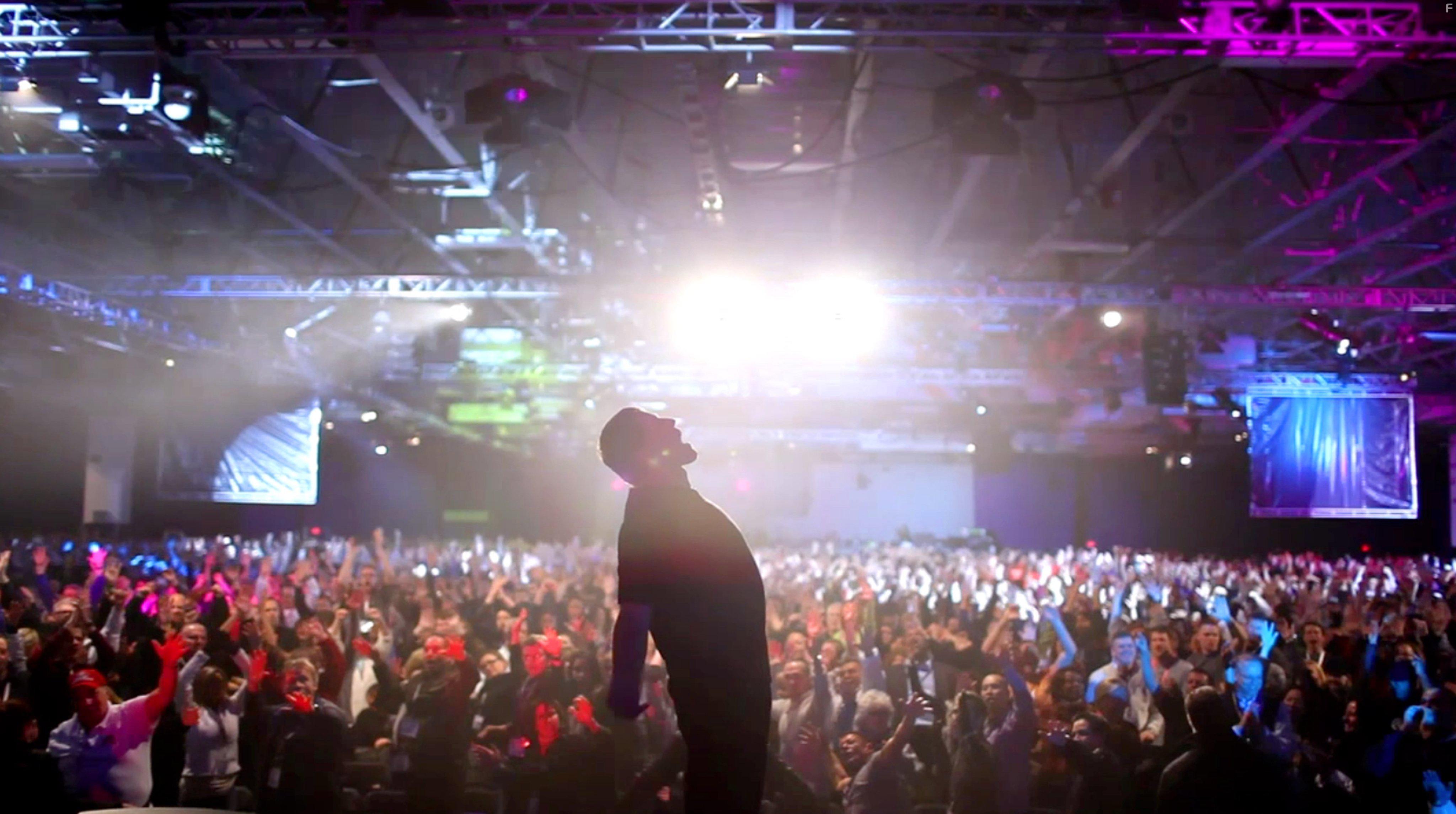 Tony Robbins during his annual Date With Destiny Seminar.